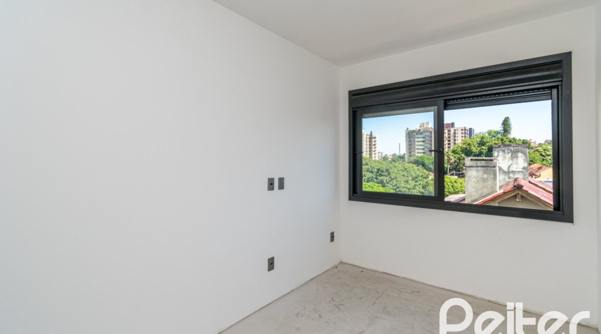 Casa em Condomínio à venda com 176m², 3 dormitórios, 3 suítes, 2 vagas, no bairro Tristeza em Porto Alegre