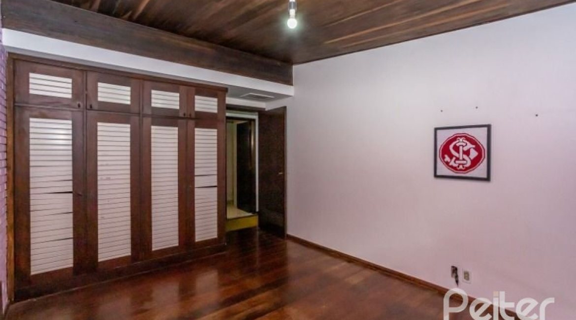  à venda, no bairro  em 