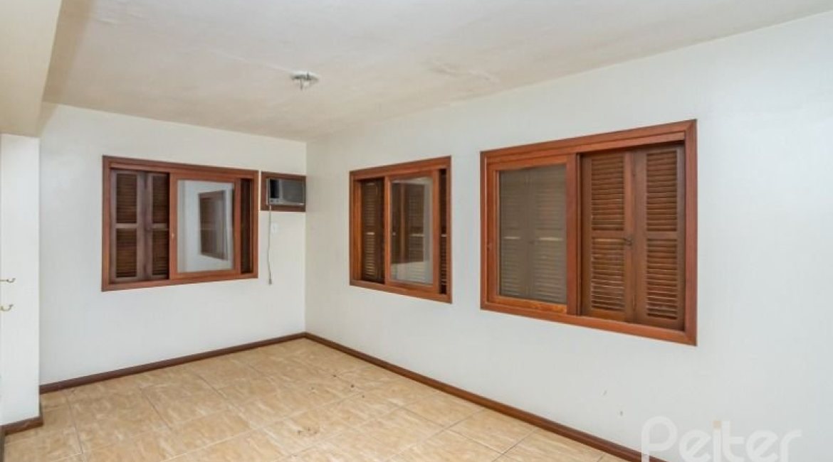  à venda, no bairro  em 