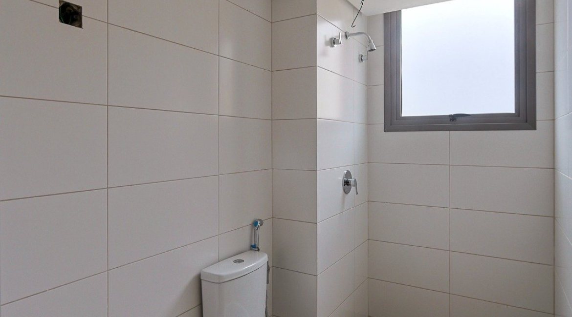 Apartamento à venda com 200m², 3 dormitórios, 3 suítes, 3 vagas, no bairro Tristeza em PORTO ALEGRE