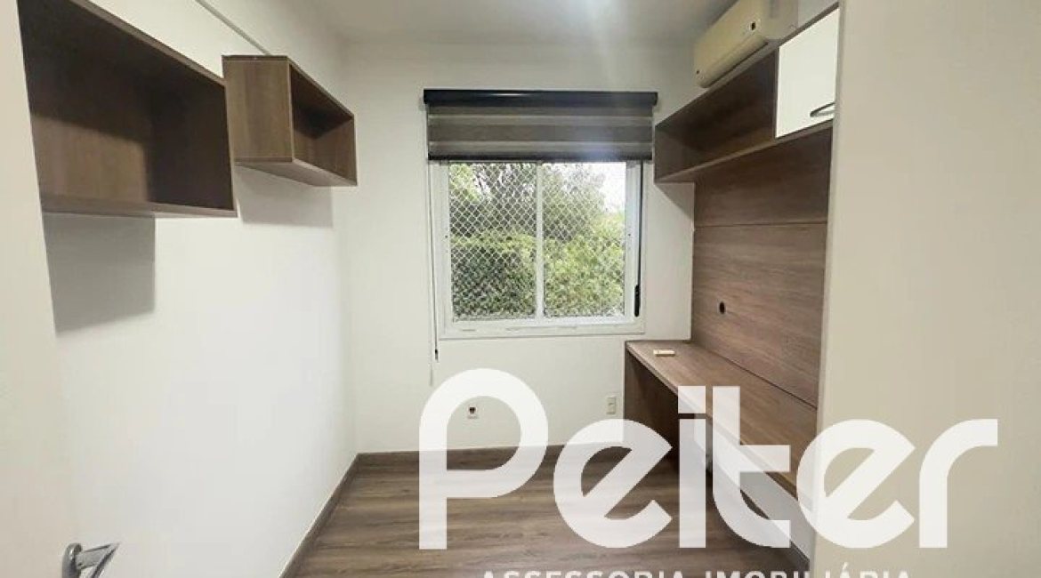 Apartamento à venda com 71m², 3 dormitórios, 1 suíte, 1 vaga, no bairro Cavalhada em PORTO ALEGRE