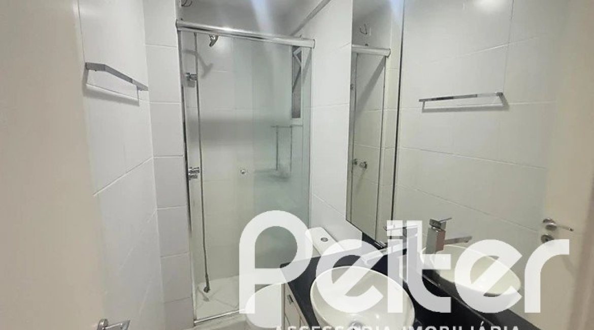 Apartamento à venda com 71m², 3 dormitórios, 1 suíte, 1 vaga, no bairro Cavalhada em PORTO ALEGRE