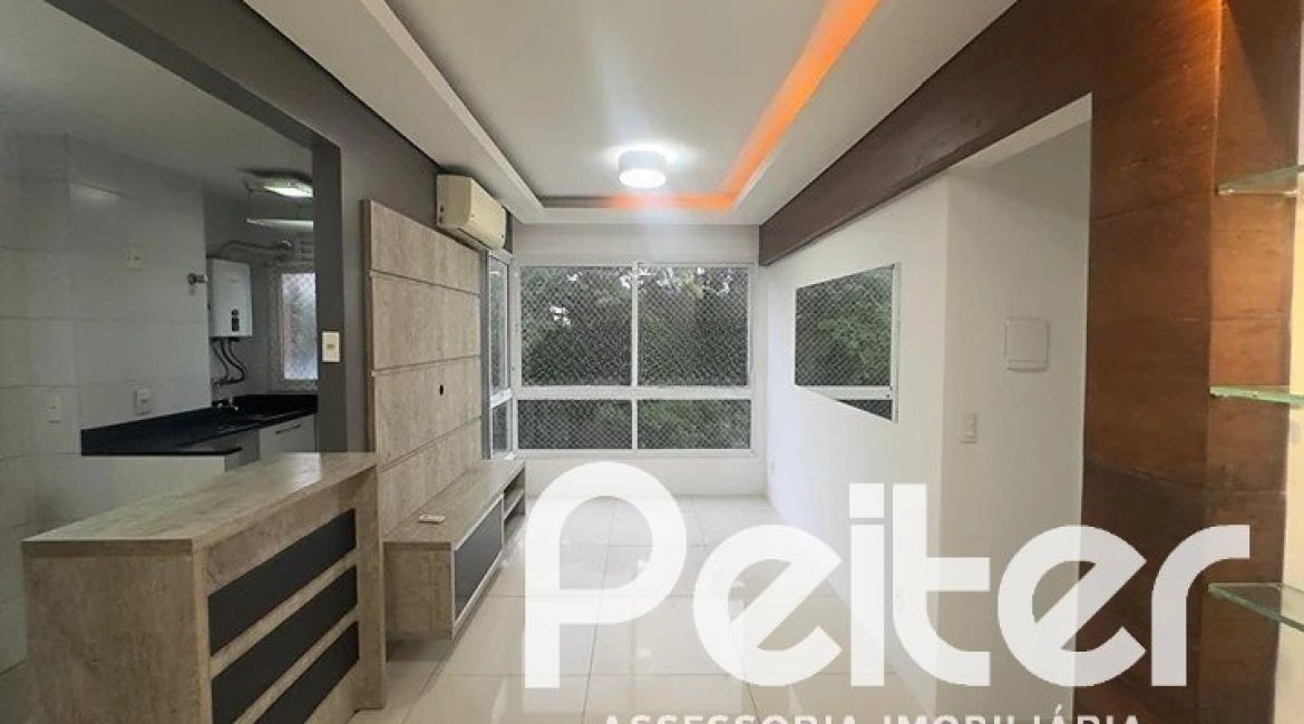 Apartamento à venda com 71m², 3 dormitórios, 1 suíte, 1 vaga, no bairro Cavalhada em PORTO ALEGRE