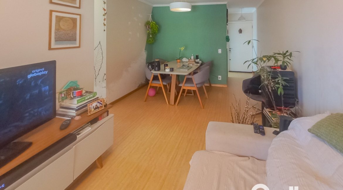 Apartamento à venda com 67m², 3 dormitórios, 1 vaga, no bairro Teresópolis em Porto Alegre