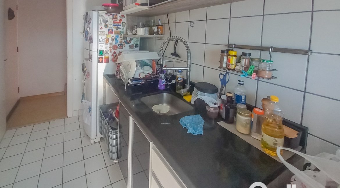 Apartamento à venda com 67m², 3 dormitórios, 1 vaga, no bairro Teresópolis em Porto Alegre