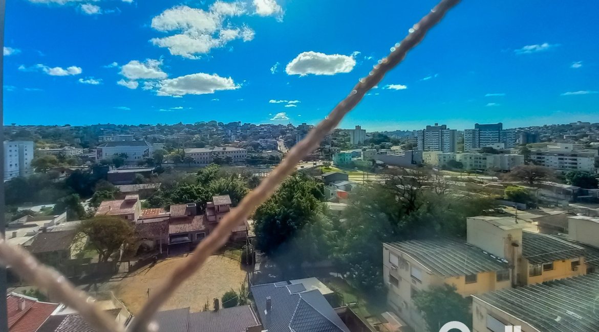 Apartamento à venda com 67m², 3 dormitórios, 1 vaga, no bairro Teresópolis em Porto Alegre