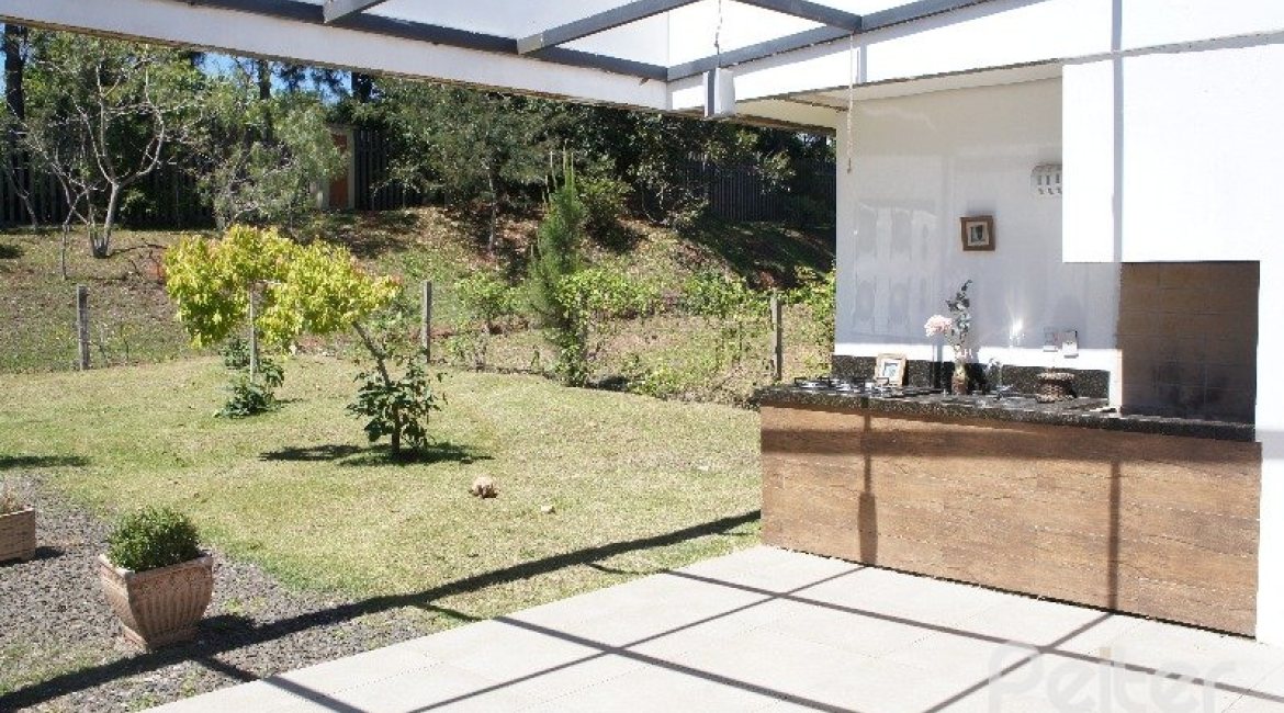 Casa em Condomínio à venda com 288m², 3 dormitórios, 3 suítes, 4 vagas, no bairro Terra Ville em PORTO ALEGRE