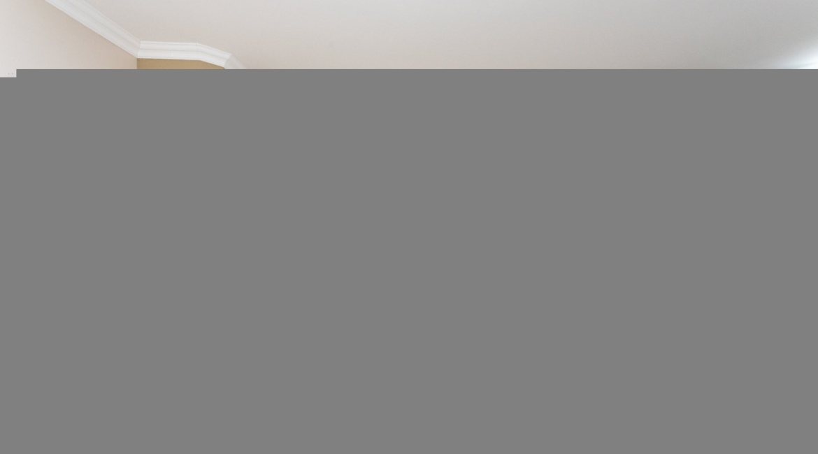 Casa em Condomínio à venda com 286m², 3 dormitórios, 1 suíte, 2 vagas, no bairro Cristal em PORTO ALEGRE