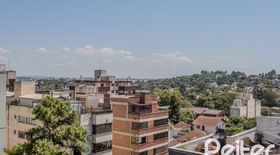 Apartamento à venda com 145m², 3 dormitórios, 1 suíte, 6 vagas, no bairro Tristeza em PORTO ALEGRE