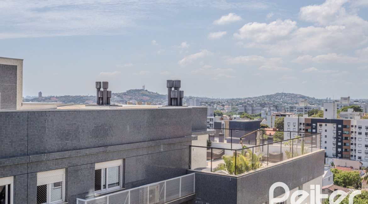 Apartamento à venda com 145m², 3 dormitórios, 1 suíte, 6 vagas, no bairro Tristeza em PORTO ALEGRE