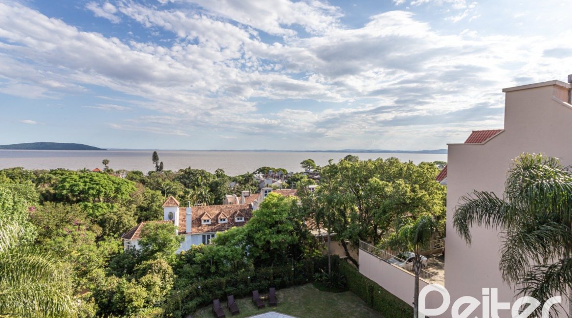 Casa em Condomínio à venda com 196m², 3 dormitórios, 1 suíte, 2 vagas, no bairro Sétimo Céu em PORTO ALEGRE
