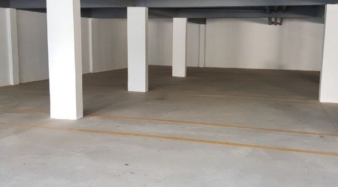 Apartamento à venda com 66m², 2 dormitórios, 1 suíte, 2 vagas, no bairro Cavalhada em Porto Alegre