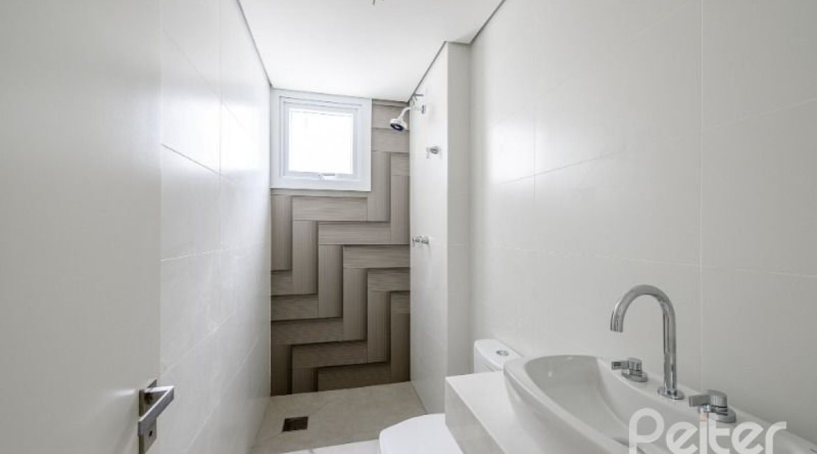 Apartamento à venda com 138m², 3 dormitórios, 3 suítes, 2 vagas, no bairro Cristal em Porto Alegre