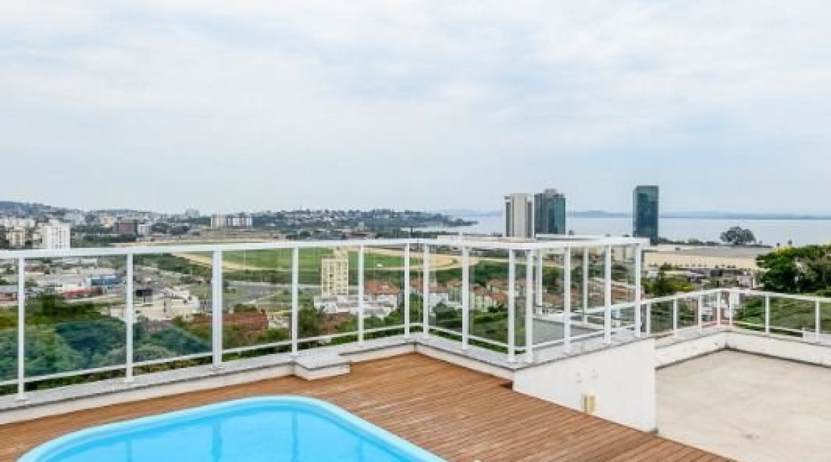 Apartamento à venda com 138m², 3 dormitórios, 3 suítes, 2 vagas, no bairro Cristal em Porto Alegre