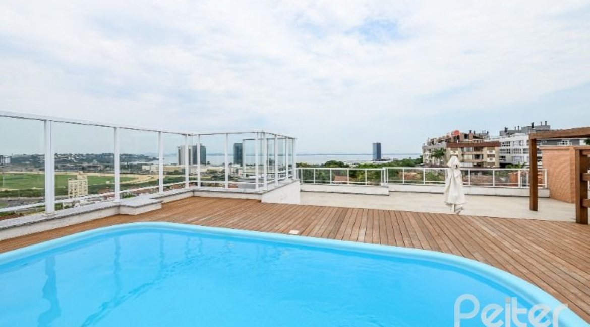 Apartamento à venda com 138m², 3 dormitórios, 3 suítes, 2 vagas, no bairro Cristal em Porto Alegre