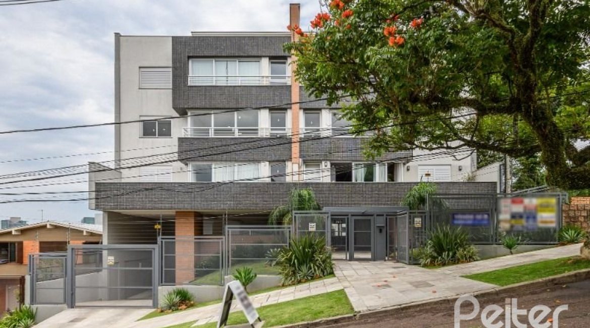 Apartamento à venda com 138m², 3 dormitórios, 3 suítes, 2 vagas, no bairro Cristal em Porto Alegre