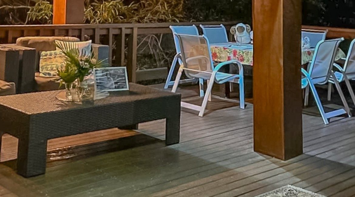 Casa à venda com 450m², 4 dormitórios, 2 suítes, 3 vagas, no bairro Vila Assunção em Porto Alegre