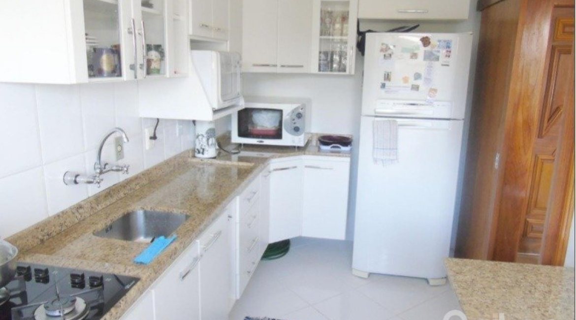 Apartamento à venda com 81m², 2 dormitórios, 1 suíte, 1 vaga, no bairro Cristal em Porto Alegre