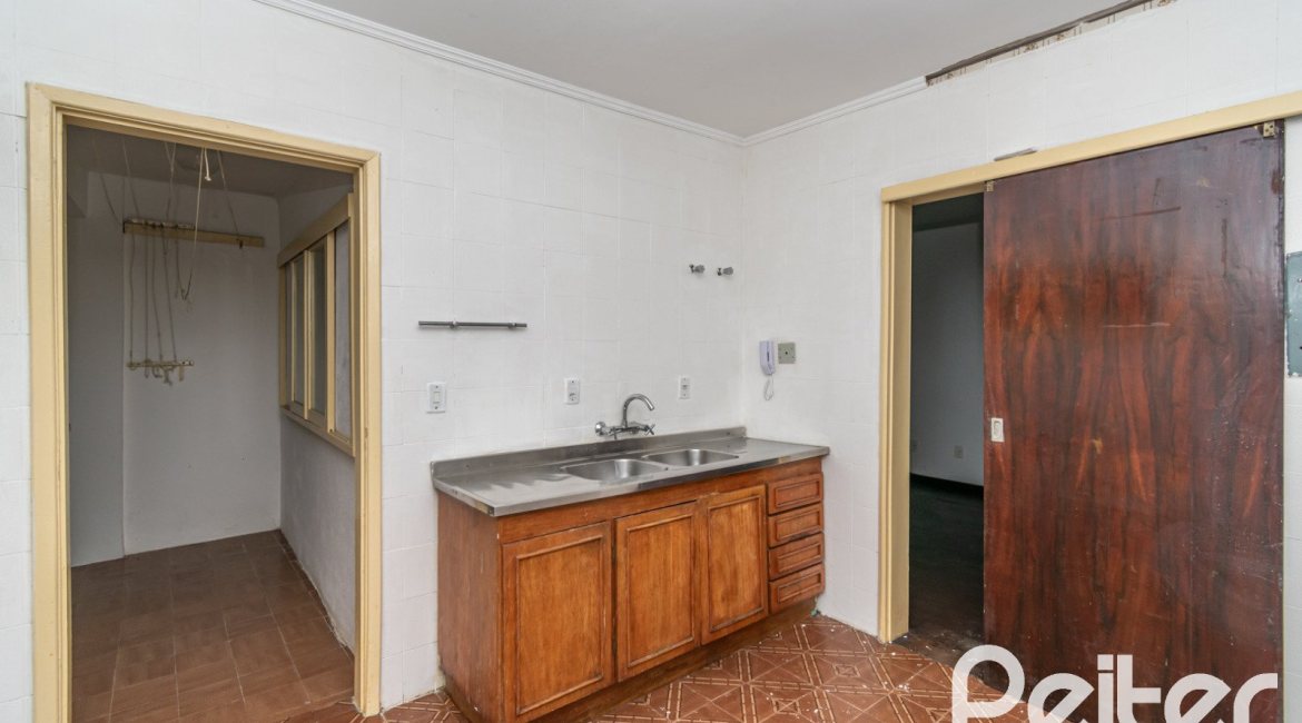 Apartamento à venda com 88m², 3 dormitórios, 1 vaga, no bairro Cristal em Porto Alegre