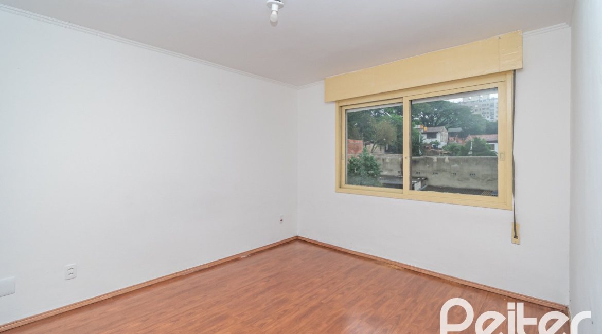 Apartamento à venda com 88m², 3 dormitórios, 1 vaga, no bairro Cristal em Porto Alegre