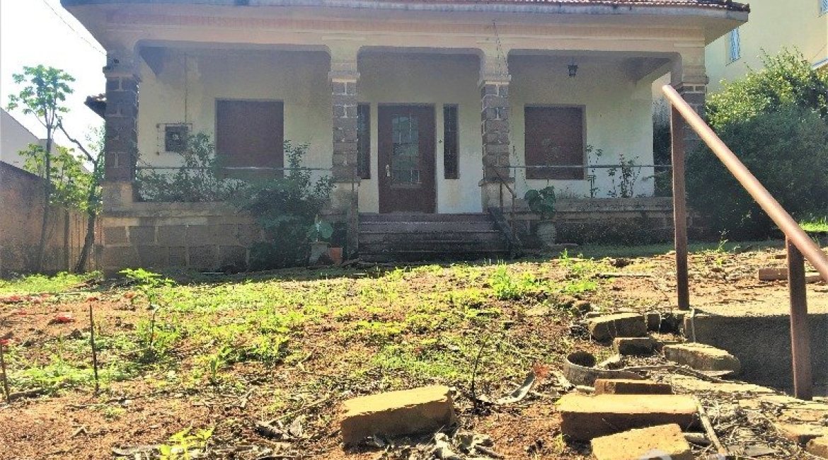 Terreno à venda com 1249m², no bairro Cristal em Porto Alegre