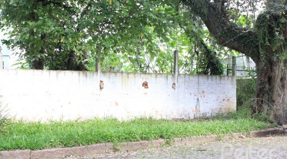 Terreno à venda, no bairro Vila Conceição em Porto Alegre