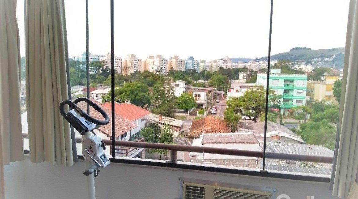 Apartamento à venda com 68m², 2 dormitórios, 1 vaga, no bairro Cristal em Porto Alegre