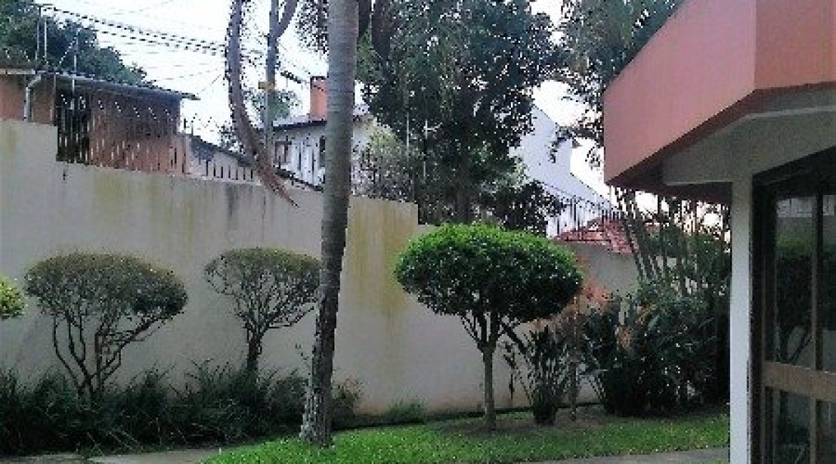 Apartamento à venda com 68m², 2 dormitórios, 1 vaga, no bairro Cristal em Porto Alegre