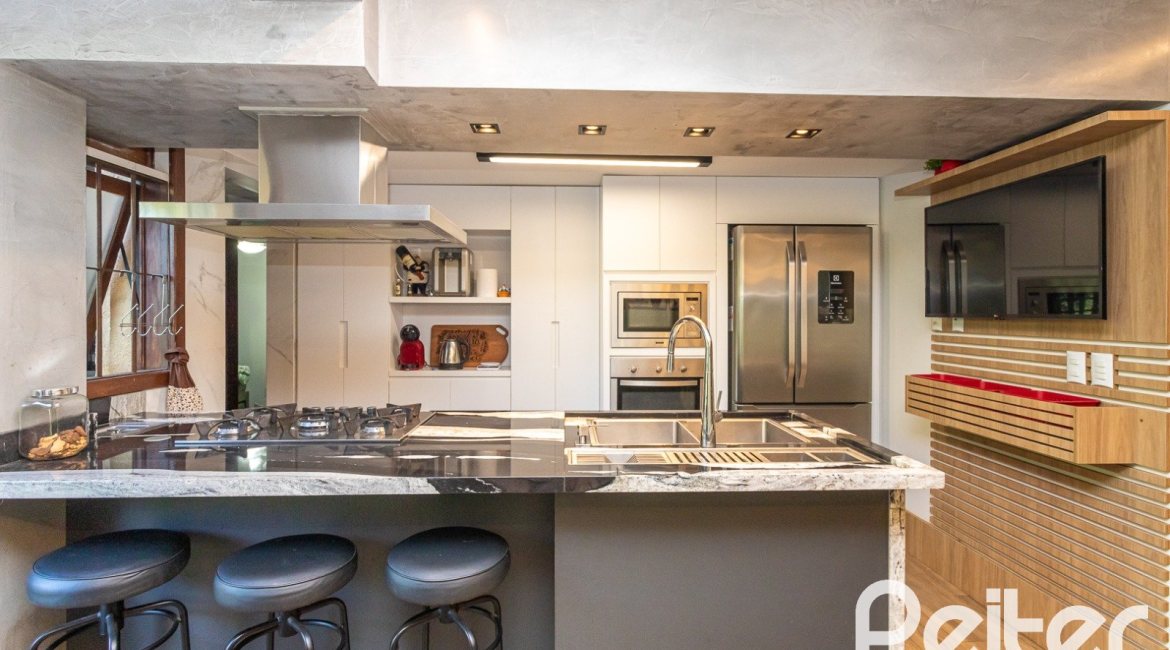  à venda, no bairro  em 