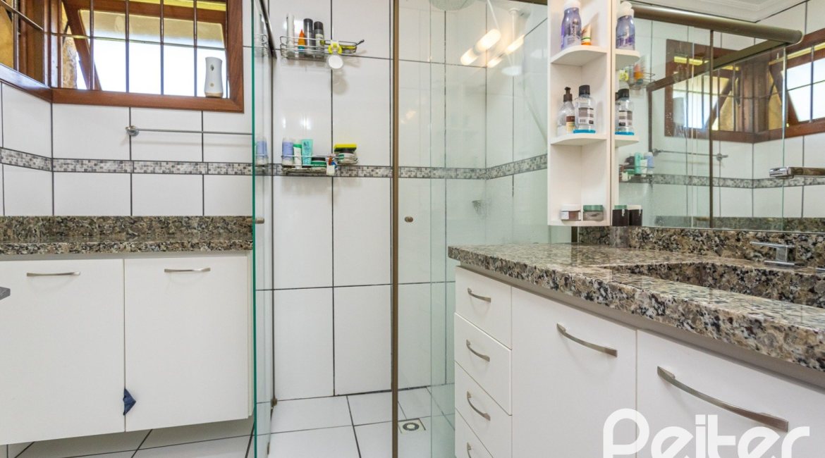  à venda, no bairro  em 