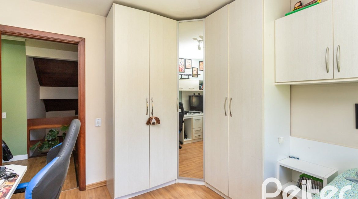  à venda, no bairro  em 