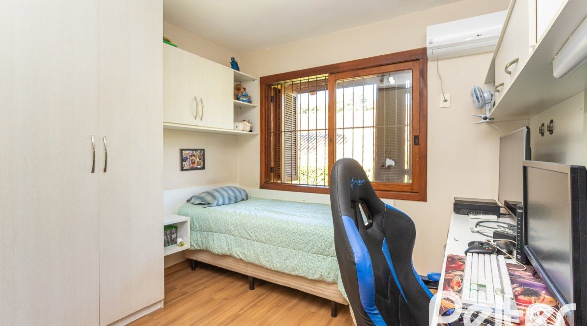  à venda, no bairro  em 