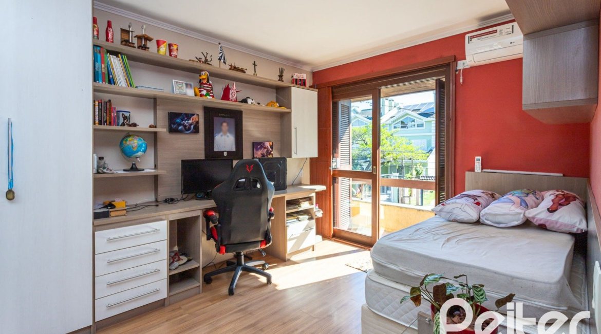  à venda, no bairro  em 