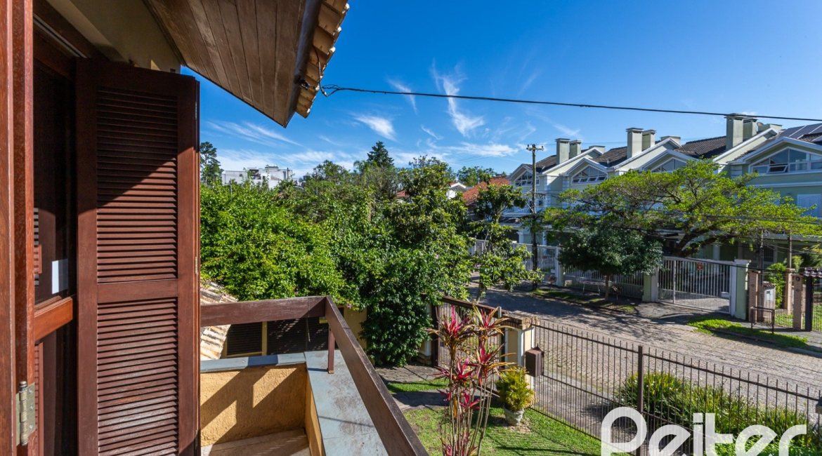  à venda, no bairro  em 