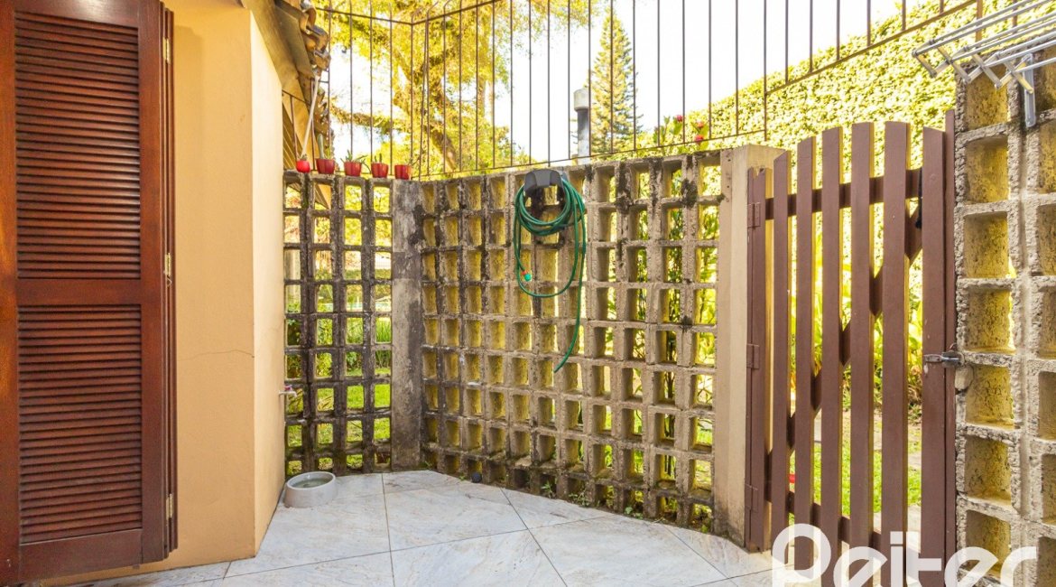  à venda, no bairro  em 