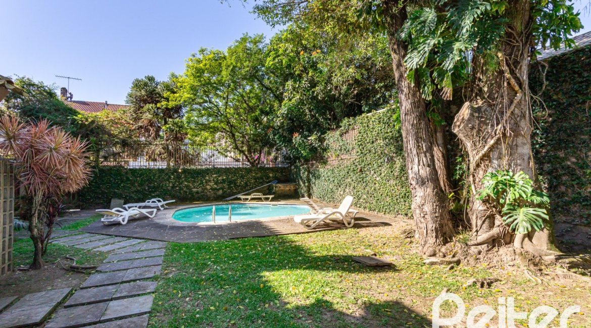  à venda, no bairro  em 