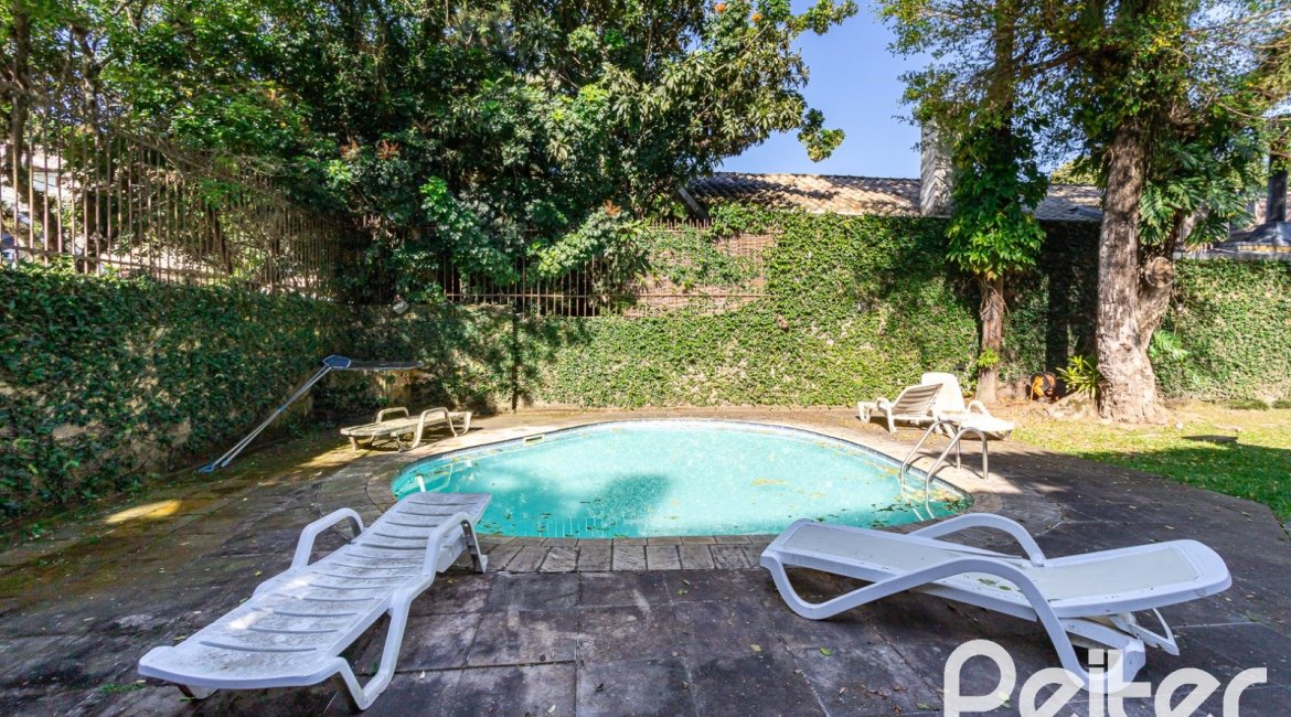  à venda, no bairro  em 