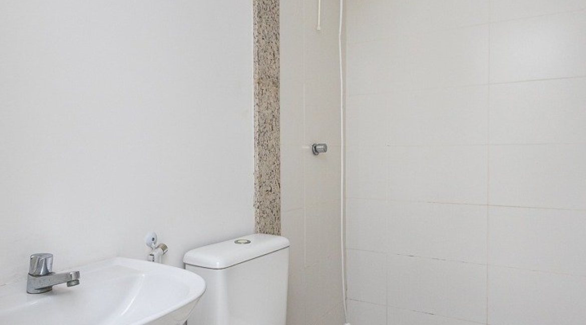 Casa em Condomínio à venda com 463m², 4 dormitórios, 4 suítes, 3 vagas, no bairro Terra Ville em PORTO ALEGRE