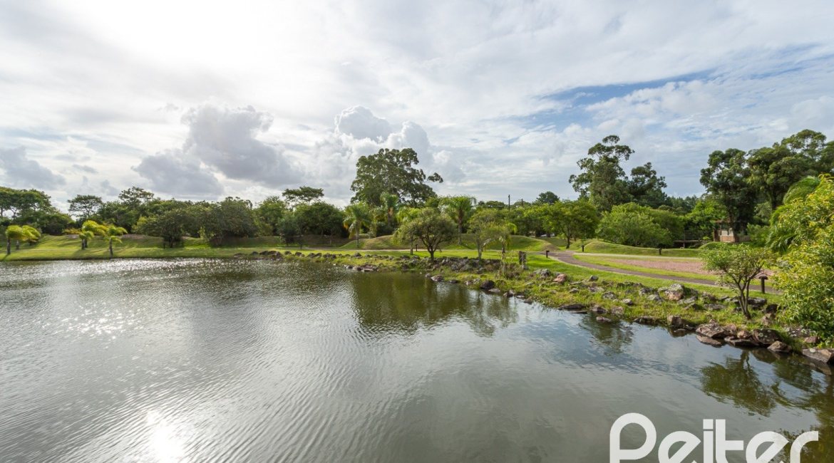 Casa em Condomínio à venda com 463m², 4 dormitórios, 4 suítes, 3 vagas, no bairro Terra Ville em PORTO ALEGRE