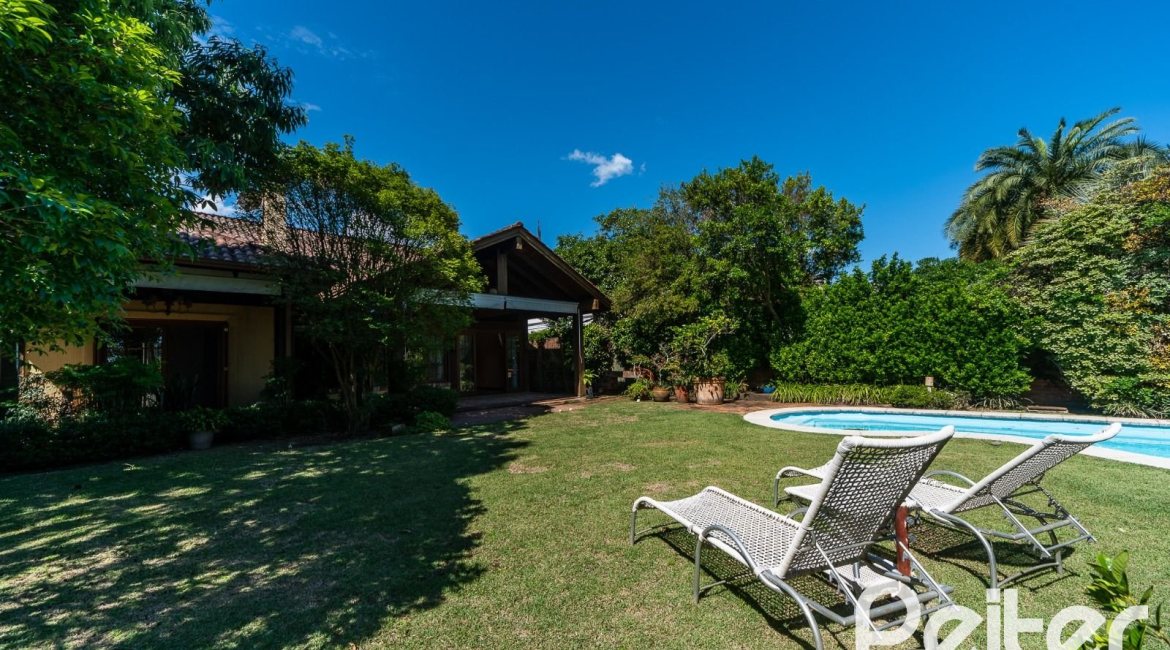  à venda, no bairro  em 