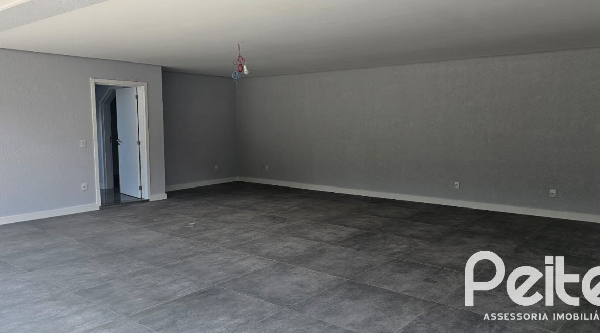 Casa em Condomínio à venda com 297m², 4 dormitórios, 4 suítes, 3 vagas, no bairro Alphaville em PORTO ALEGRE