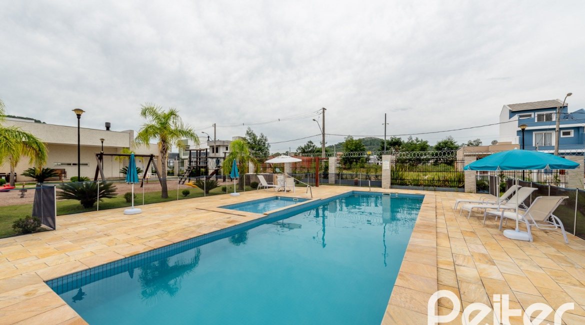 Casa em Condomínio à venda com 150m², 3 dormitórios, 1 suíte, 2 vagas, no bairro Hípica em PORTO ALEGRE