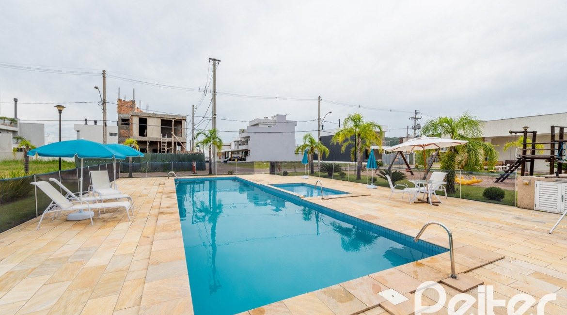 Casa em Condomínio à venda com 150m², 3 dormitórios, 1 suíte, 2 vagas, no bairro Hípica em PORTO ALEGRE