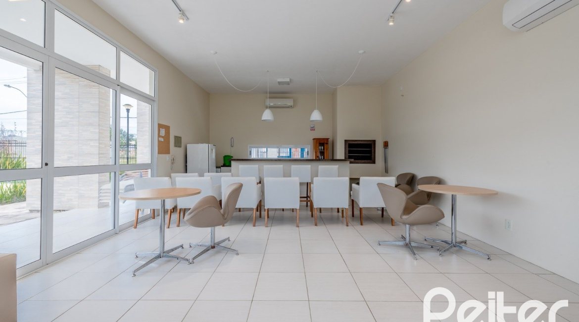 Casa em Condomínio à venda com 150m², 3 dormitórios, 1 suíte, 2 vagas, no bairro Hípica em PORTO ALEGRE