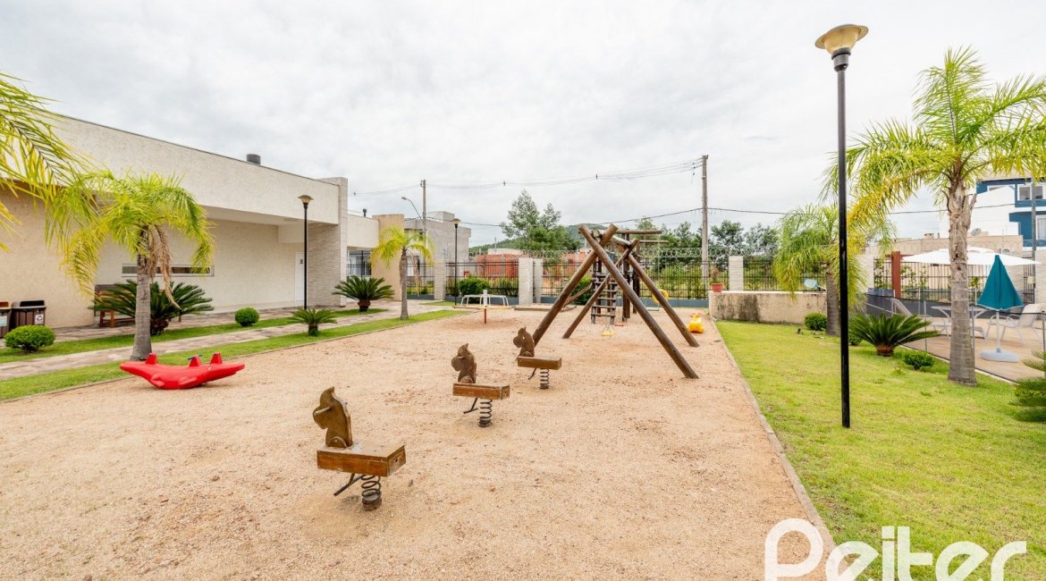 Casa em Condomínio à venda com 150m², 3 dormitórios, 1 suíte, 2 vagas, no bairro Hípica em PORTO ALEGRE