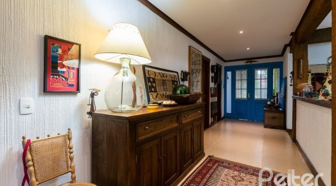 Casa em Condomínio à venda com 232m², 4 dormitórios, 1 suíte, 4 vagas, no bairro Terra Ville em PORTO ALEGRE