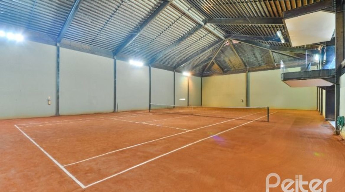 Casa em Condomínio à venda com 457m², 4 dormitórios, 4 suítes, 6 vagas, no bairro Pedra Redonda em PORTO ALEGRE