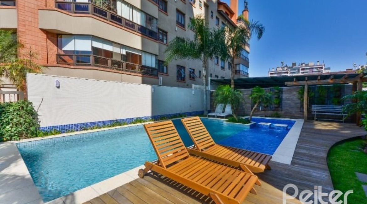 Apartamento à venda com 82m², 3 dormitórios, 1 suíte, 3 vagas, no bairro Tristeza em PORTO ALEGRE