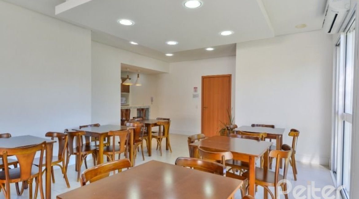 Apartamento à venda com 82m², 3 dormitórios, 1 suíte, 3 vagas, no bairro Tristeza em PORTO ALEGRE