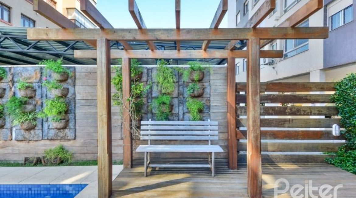 Apartamento à venda com 82m², 3 dormitórios, 1 suíte, 3 vagas, no bairro Tristeza em PORTO ALEGRE